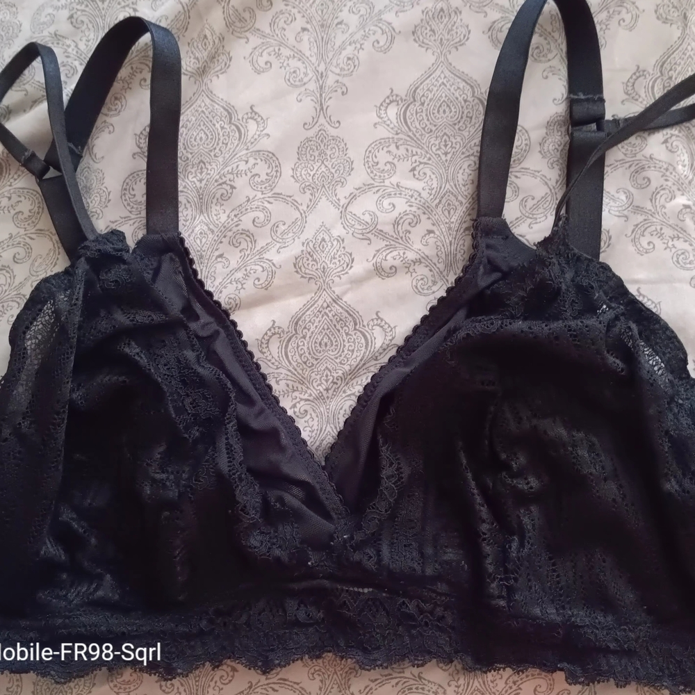 Elegant Black Lace Bralette